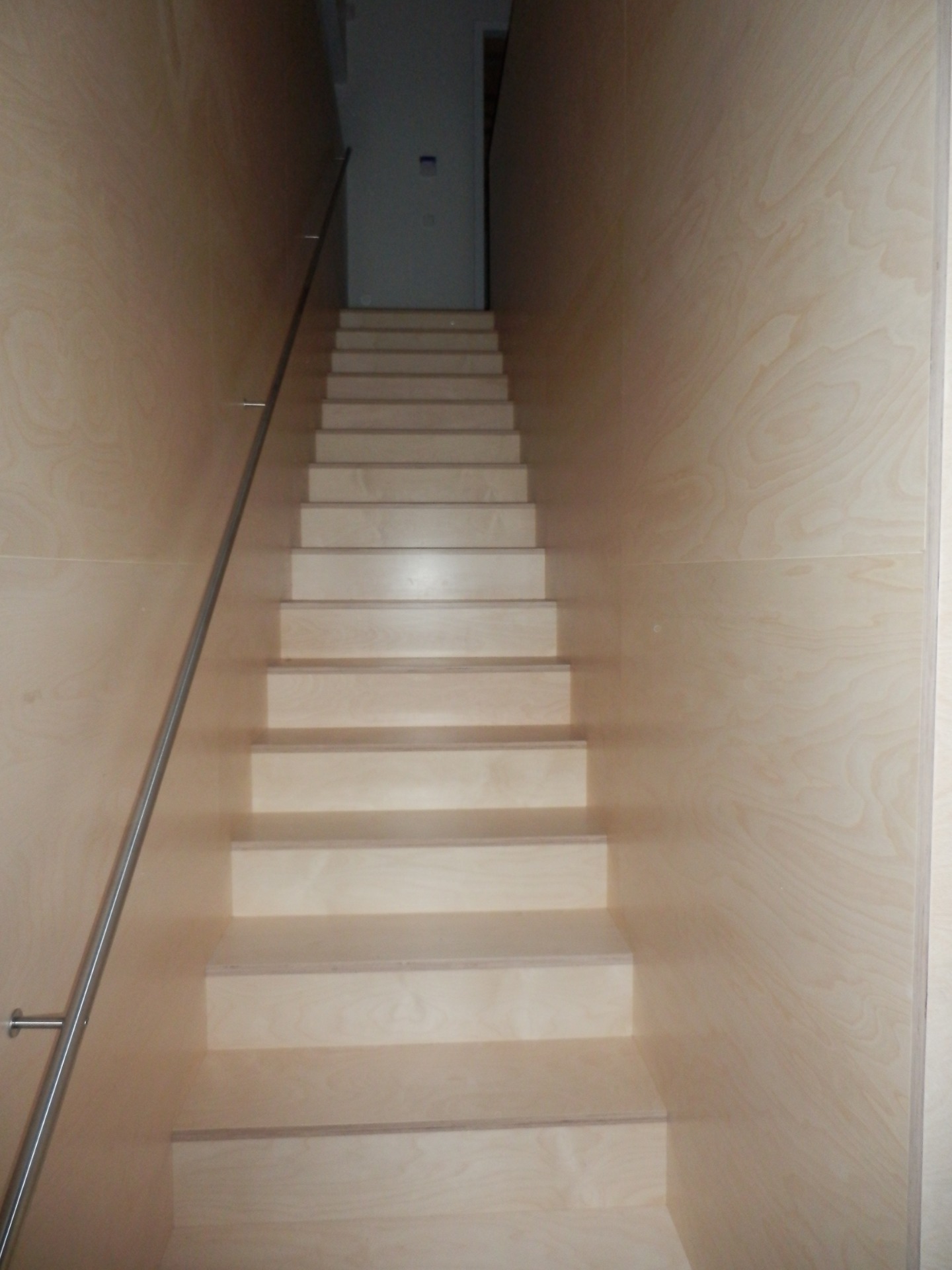 Samonosná konstrukce z březového multiplexu